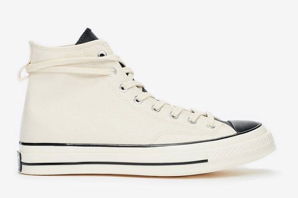 Fear of God ESSENTIALS x Converse Chuck 